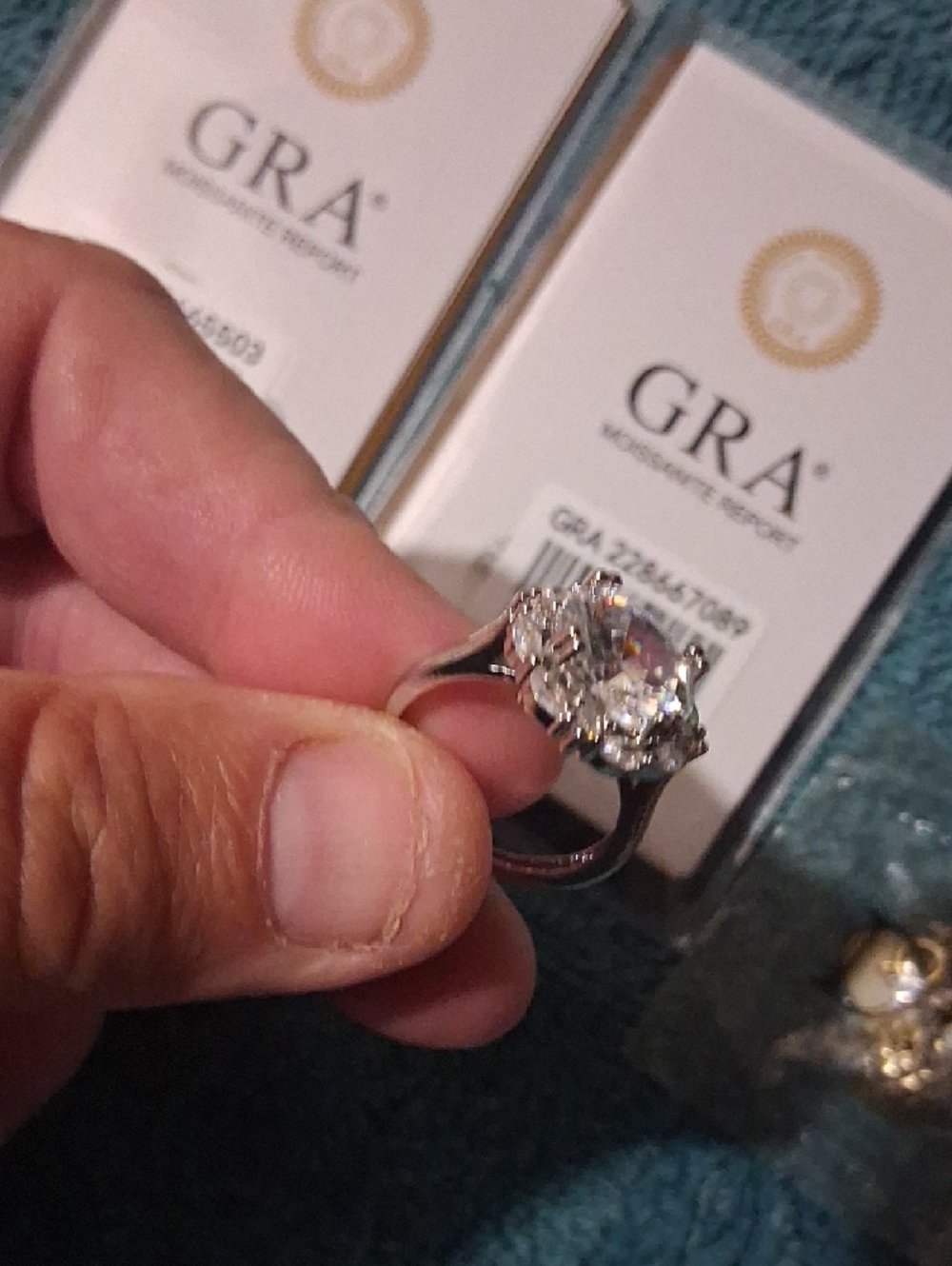 RETAIL 299.00 .GRA Moissanite Halo Statement Ring in Silver3KT. S925. - Picture 2 of 5